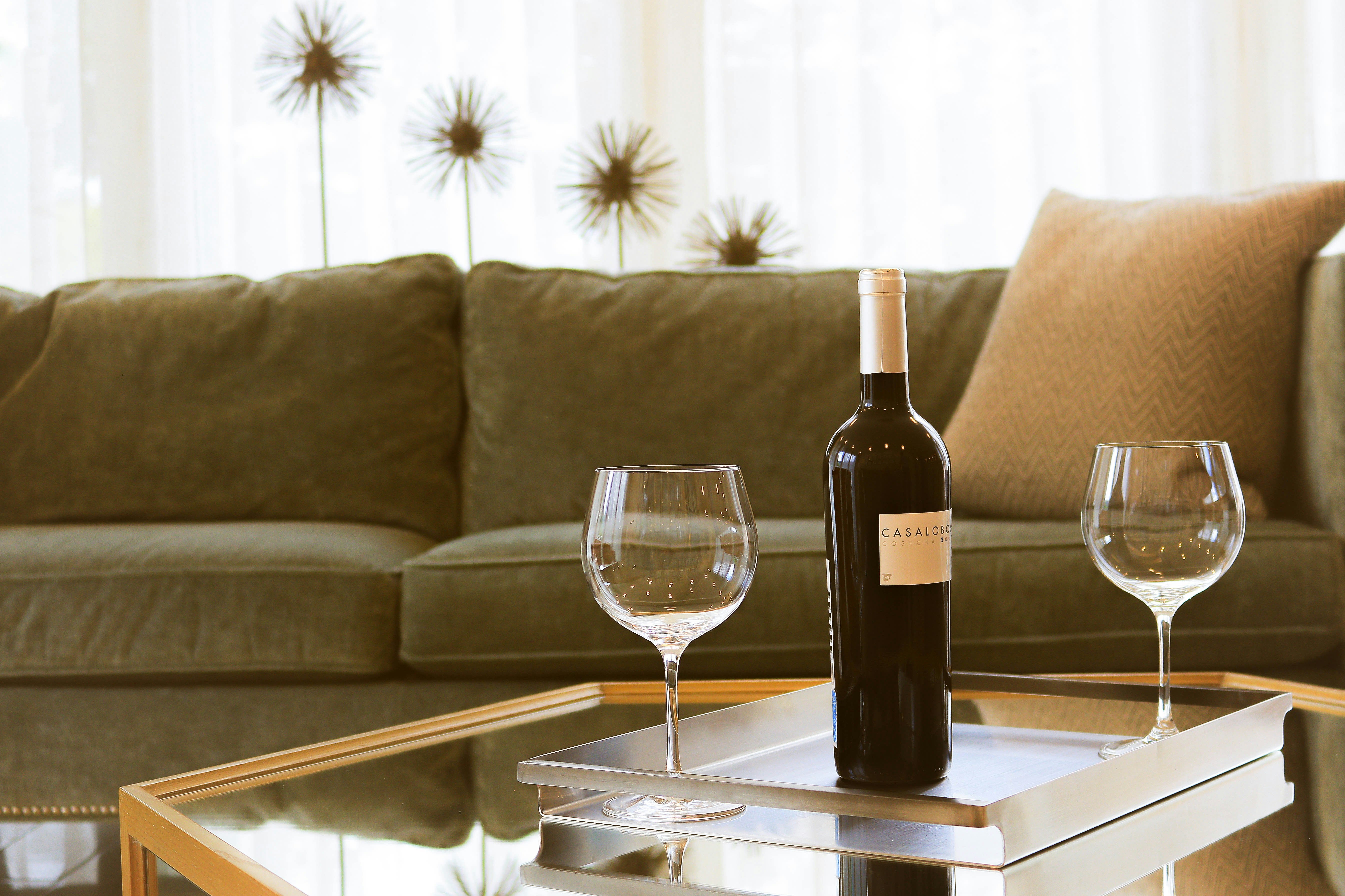 How to Match Sofa Slipcovers with Your Existing Decor