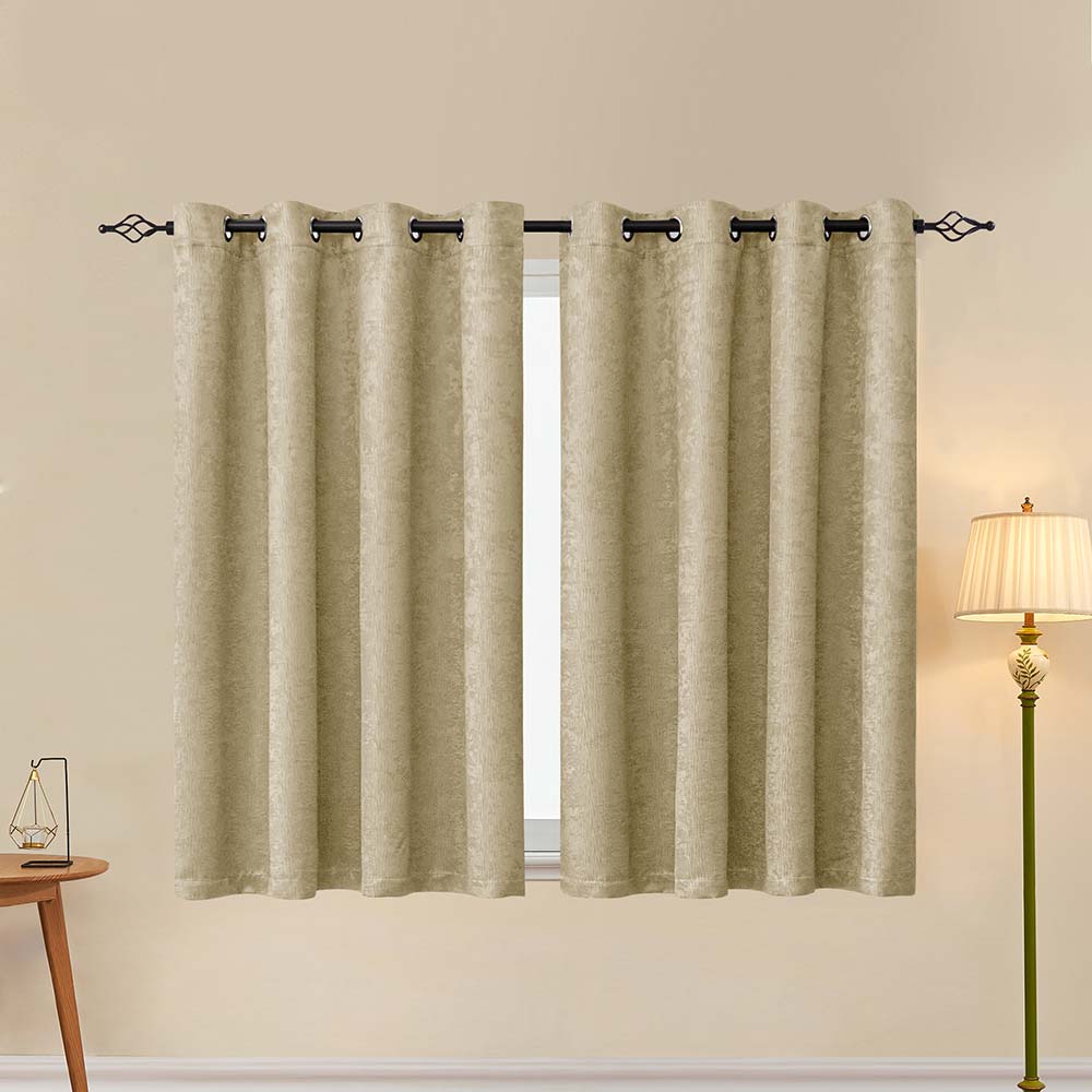 Emboss Thermal Grommet Curtain Panel（2 PANELS SET）